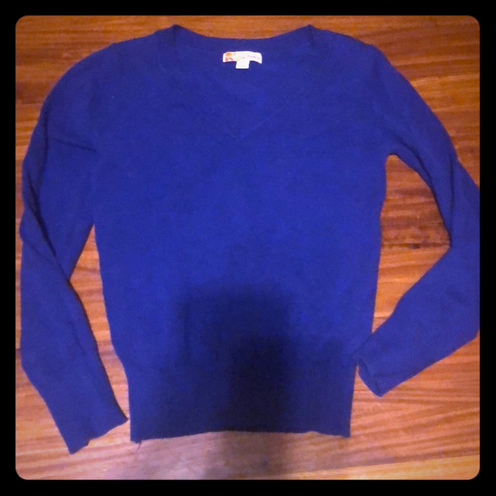 Cute women’s sweater